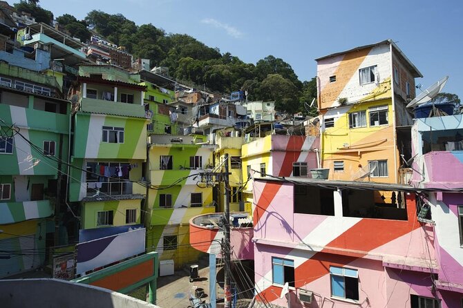 Guided Tour to the Favela DE Santa Marta - Meeting point, shared group size, and how the ride feels