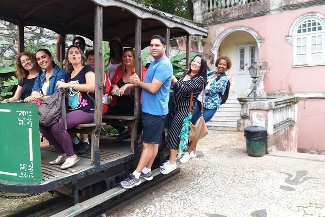 Guided Walk to the Old River and Santa Teresa with Transportation - A 4-hour Rio plan: downtown icons, then Santa Teresa
