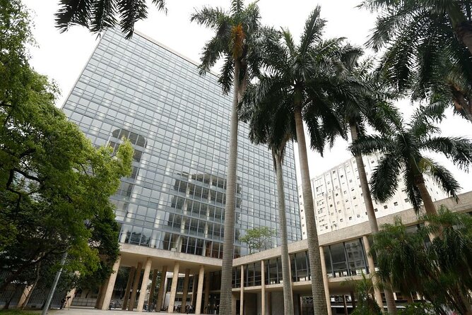 Half-Day Architecture Walking Tour in Rio - A Modernist Detour: Edifício Austregésilo de Athayde Symbolism