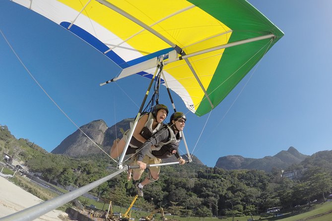 Hang gliding in Rio de Janeiro - Where the adventure starts, Av. Pref. Mendes de Morais to open sky