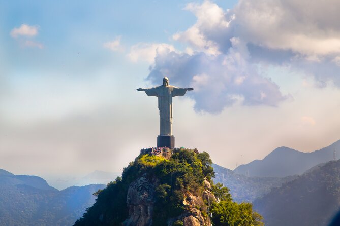 Helicopter tour in Rio de Janeiro - 20 Minutes - Weather Day Reality and Photo Expectations