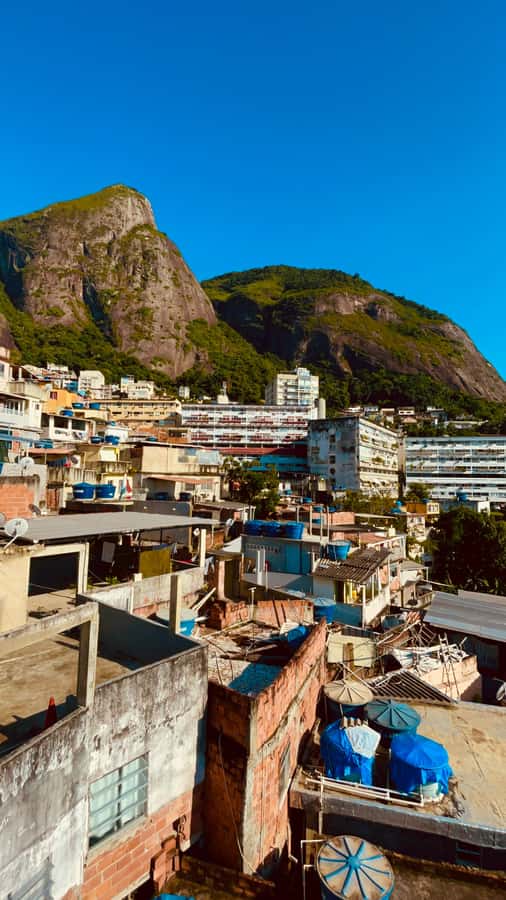 Hike Dois Irmãos + Vidigal Favela Experience - Downhill Into Vidigal: Street Art, Stalls, and Community Stops