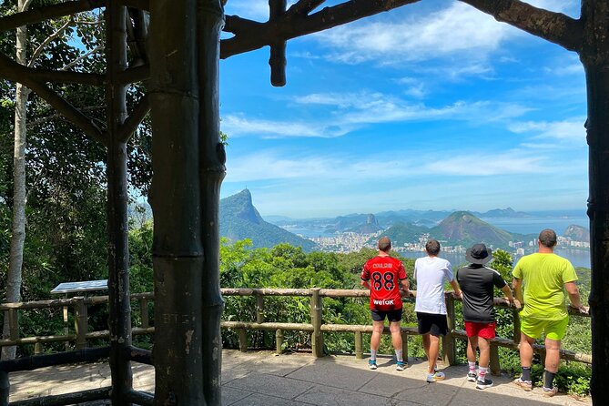 Hiking in the Tijuca Forest : Waterfalls and Caves - Tijuca National Park: a true urban rainforest break from Rio