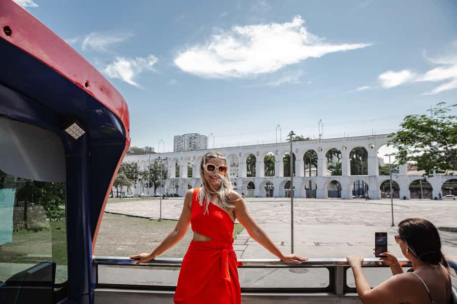 Hop-ON Hop-OFF Sightseeing Bus in Rio de Janeiro - Rio Samba Bus - Hop-on hop-off timing: planning your day with Rio traffic in mind