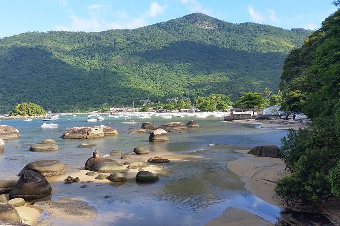 Ilha Grande, a tropical paradise - Lopes Mendes by taxi-boat: the famous beach option
