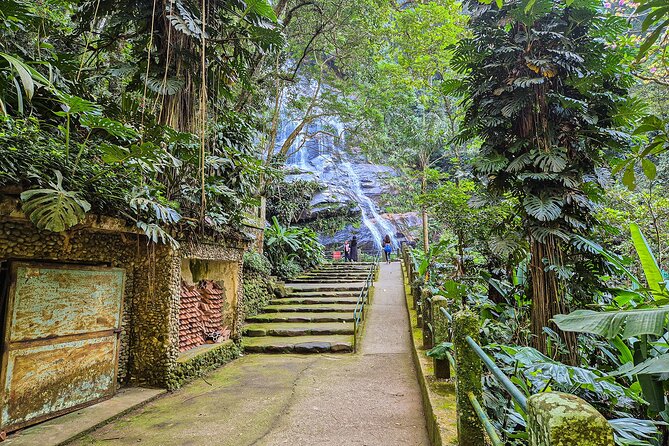 Jeep'n'Culture: Rocinha Favela and Tijuca Rainforest Tour - Cascatinha Taunay Waterfall: The Photo Stop You Actually Need