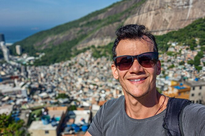 Jeep'n'Culture: Rocinha Favela and Tijuca Rainforest Tour - Rocinha in Context: History Talk and a Guided Walk