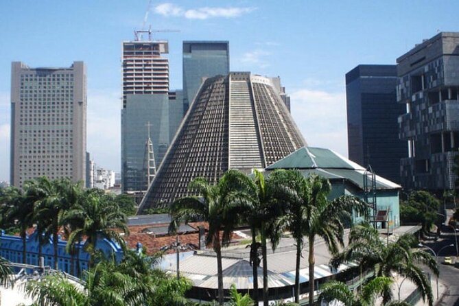 LGBTQIA+ Private Tour of Rio de Janeiro With Local Gay-Friendly Guide - Centro and Mauá Square: downtown culture with modern flavor