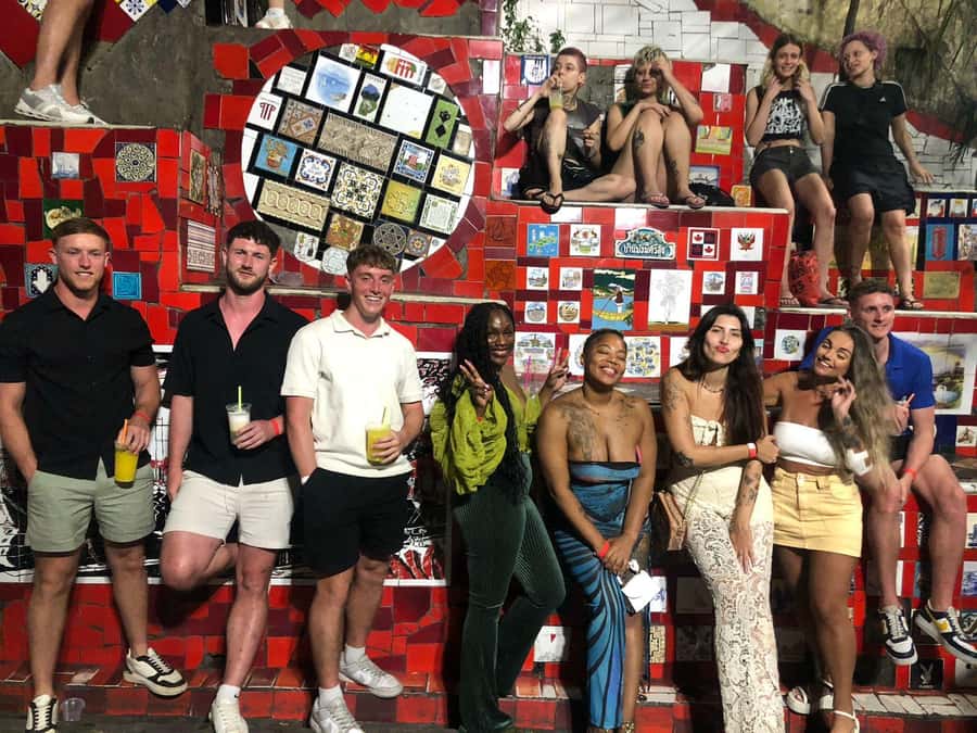 More than a Pub Crawl: An Authentic Night Experience in Rio - The Live Samba and Dance Blocks, from Class to Concert