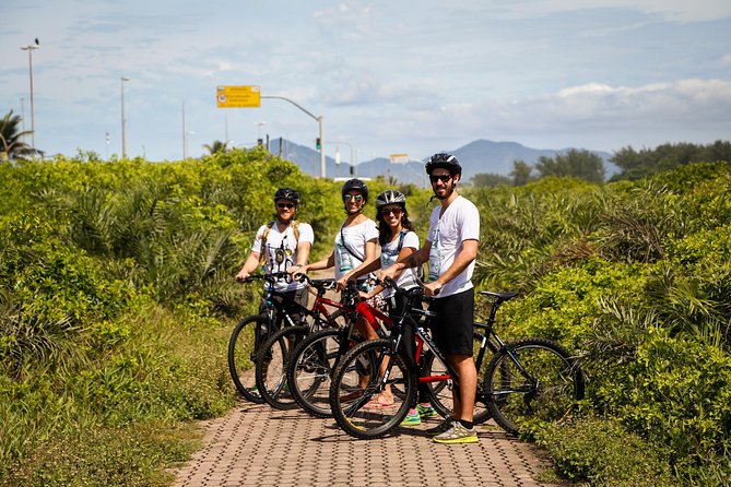 Mountain Bike Wild Beaches - Rio de Janeiro - Barra da Tijuca Beach: your first big coastal hit