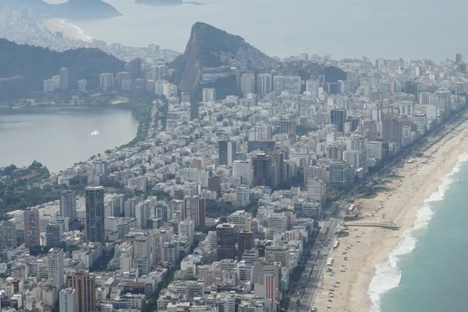 Nascer do sol no Morro dois Irmãos - The viewpoint stops on the route: Corcovado, Pedra da Gavea, Pedra Bonita