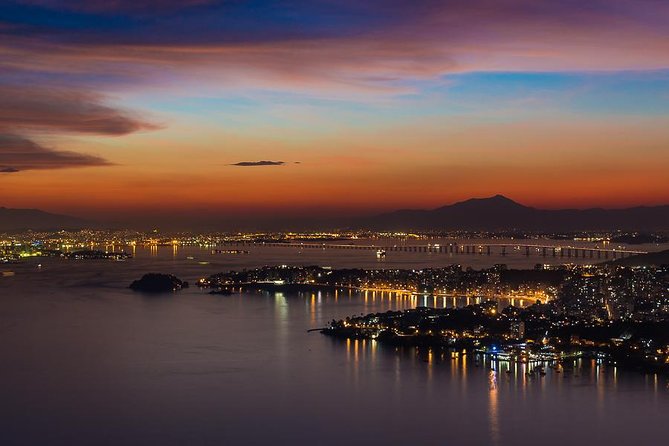Niterói City Tour & Contemporary Art Museum Admission with Transfer - Guides, group size, and how the experience feels in real life