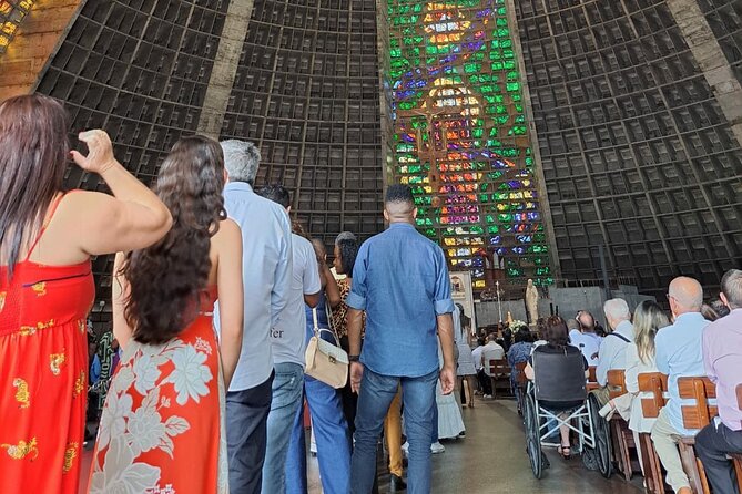 One Day Guided Tour in Rio de Janeiro - Christ the Redeemer with a guide: more than a viewpoint