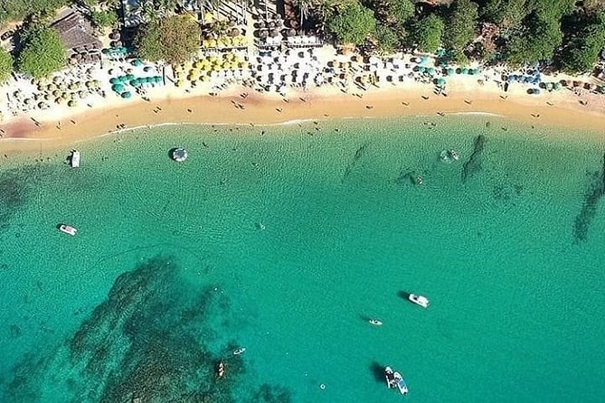 One Day Tour to Buzios departing from Rio de Janeiro - Costa do Sol - Rua das Pedras: your hour to shop, snack, and watch life move