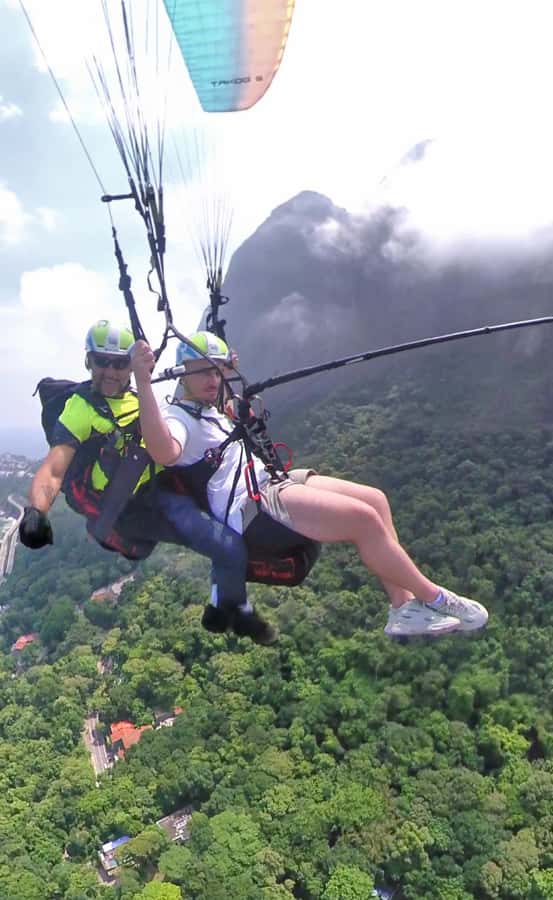PARAGLIDING FLIGHT IN SÃO CONRADO - RIO DE JANEIRO - Key things to know before you glide over Rio