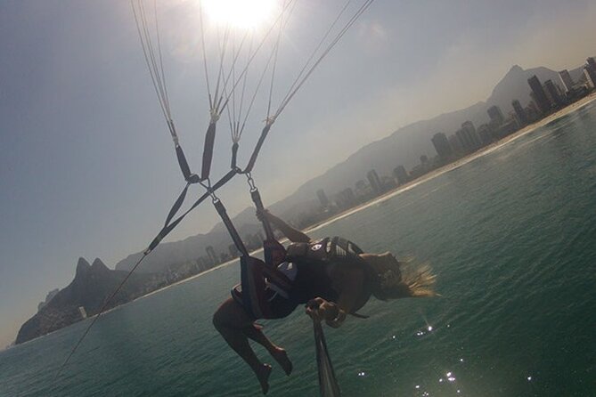 Parasailing in Rio de Janeiro - How wet is it, really? Sunny fun with a real safety focus