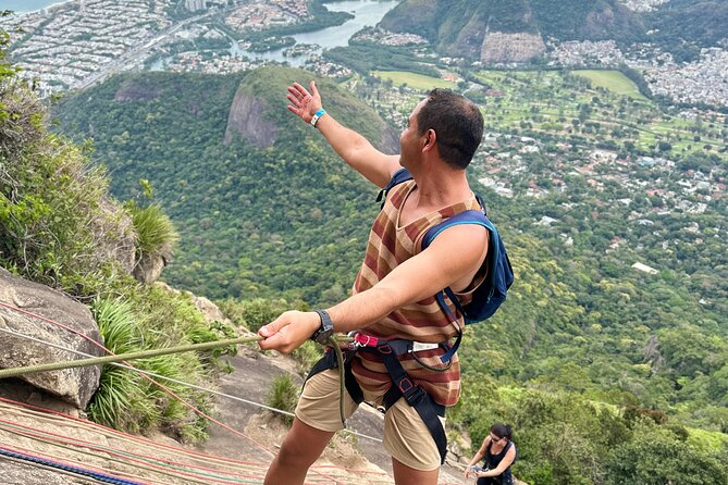 Pedra da Gavea Hiking Tour - Entering Pedra da Gávea’s City Rain Forest