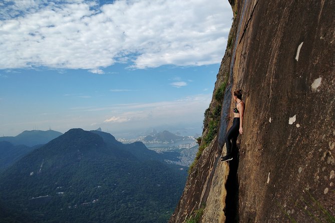 Pedra da Gávea Trail with Guide - The route through the names you came for: Gávea Plateau to Stone of the Ship