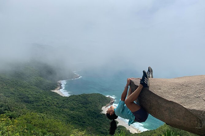 Pedra do Telegrafo Hike With Roundtrip Transfer - The Pedra do Telégrafo hike: 3 km round-trip, guided, and scenic