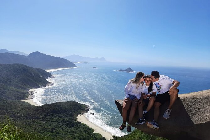 Pedra do Telégrafo Hike with Transportation and Local Guide - Starting early from Copacabana: pickup, timing, and group feel