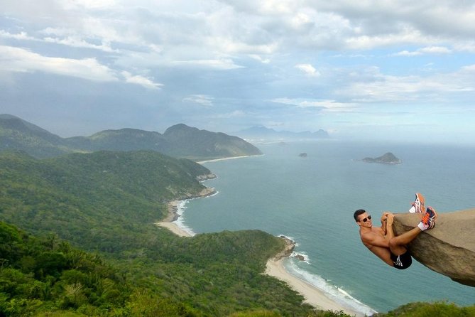 Pedra do Telégrafo Hiking & Relax in a Wild Beach - The guides matter, and I mean that for real
