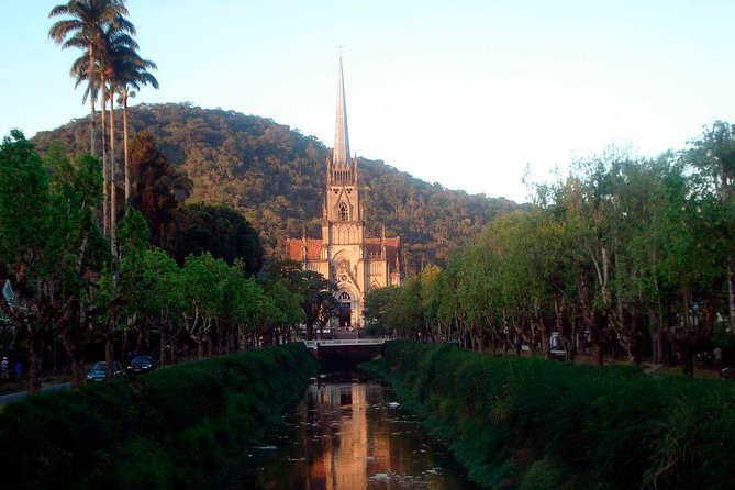 Petrópolis Historical Tour - Museum Ticket and Lunch! - Pickup in Rio at 8:05 am, and how to avoid stress