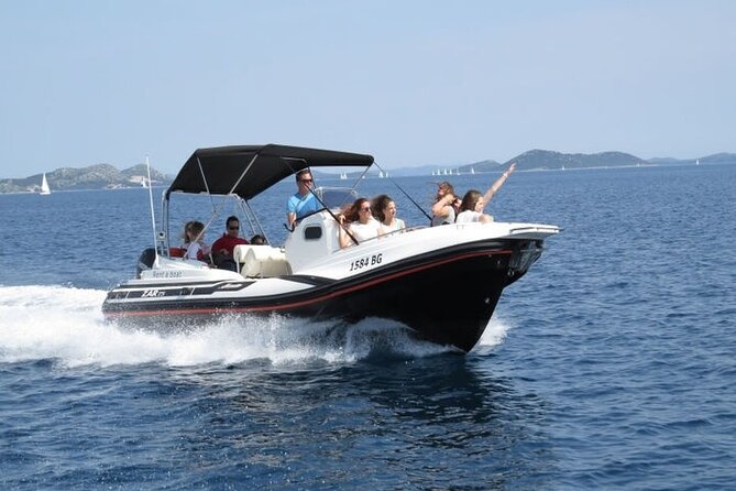 Private Boat Tour In Rio – Tour With Barbecue and Drinks - Ilhas Cagarras and Praia Vermelha, The Water Stops That Matter