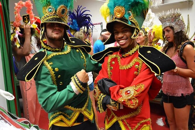 Private Carnaval Experience with Pickup: Carnival backstage, Drink, Samba & more - Samba City Meet-Up and the Private-Group Advantage