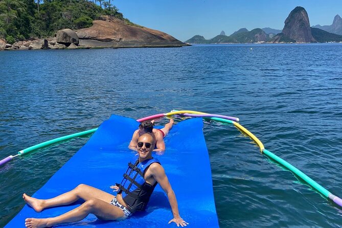Private Catamaran Tour - Velas do Rio - Fortaleza de Santa Cruz da Barra, then Niterói’s Beaches of Adam and Eve