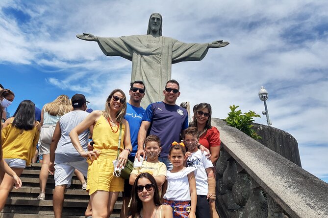 Private Family Fun with Kids tour in Rio: Including the Christ - AquaRio: the aquarium that can anchor the whole day
