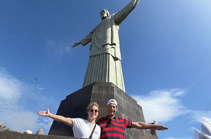 Private Full-Day Customized Highlights Rio : Only the Best Sights! - Metropolitan Cathedral of Saint Sebastian: stained glass with serious height