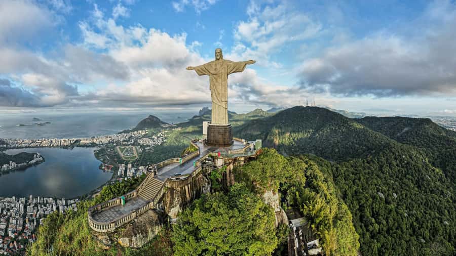 Private Helicopter tour - Rio de janeiro in 20min - VIP waiting room, water, and how to protect your photo time