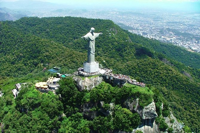 Private Rio de Janeiro Layover Transfer & Tour from Airport - Transportation and timing: air-conditioned comfort in Rio traffic