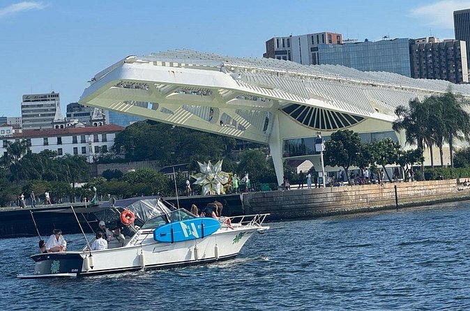Private Speedboat Tour in Rio de Janeiro with Snacks and Drinks - Christ the Redeemer and Sugarloaf from the water