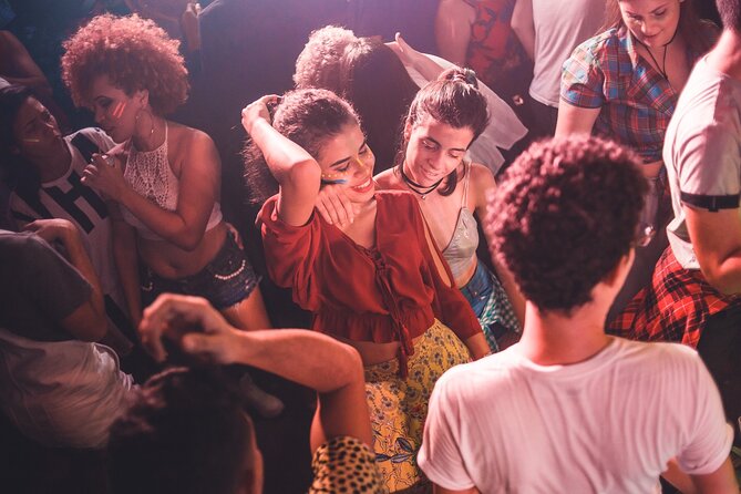 Pub Crawl in Rio with Transfer - A 4-hour Lapa plan that trades guesswork for drinks