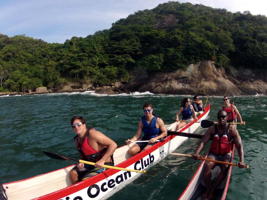 Rio: Canoeing Experience: Sea Kayak or Hawaiian Outrigger - Sea kayak or Hawaiian outrigger: how the equipment choice affects your ride