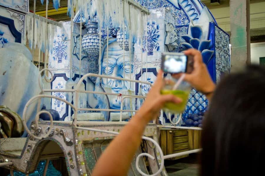 Rio: Carnival Backstage Tour at Samba City with Cocktail - Costume try-ons: instant fun, photo rules, and what to wear