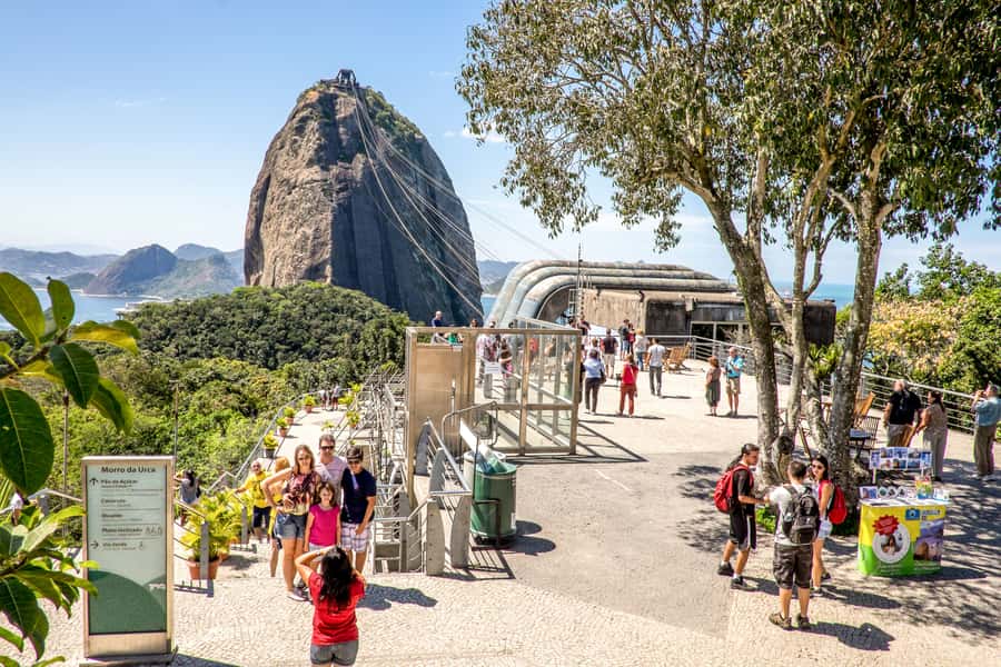 Rio: Christ the Redeemer Early Access and Sugarloaf - The whole idea: beat the crowds, then enjoy Rio