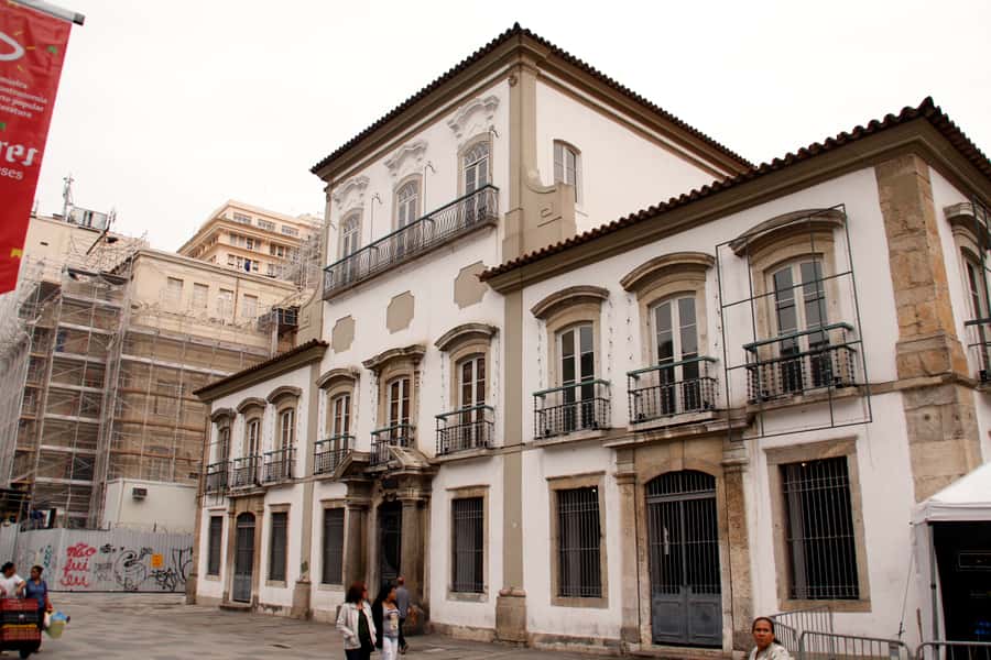 Rio de Janeiro: 4-Hour Afternoon Walking Tour - Praça XV and the Imperial Palace, where Portuguese royal history lands in the square