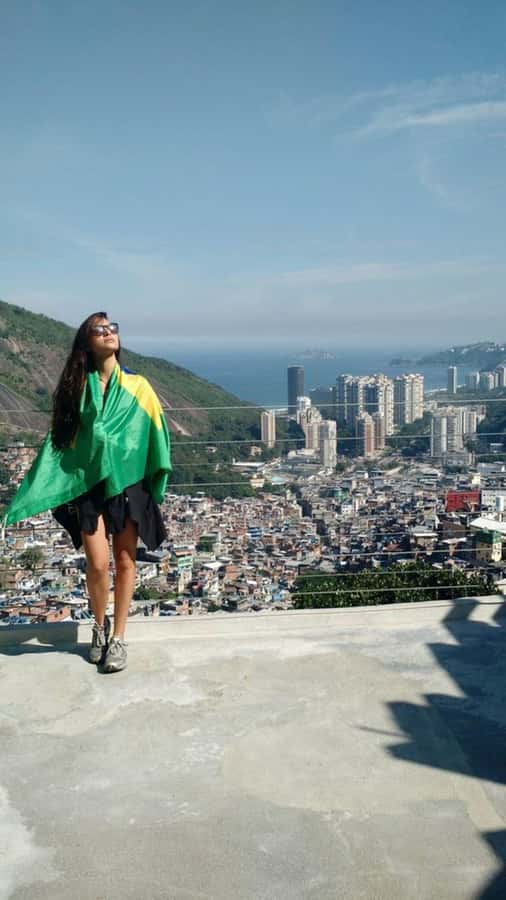 Rio de Janeiro: 4-Hour Guided Tour of Rocinha Favela - The van ride and arrival, setting expectations for what comes next