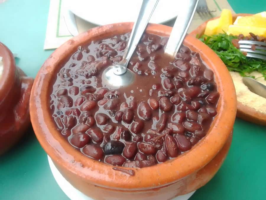 Rio de Janeiro: Barra da Tijuca Walk & Food Tour with Drinks - Barra da Tijuca, a Different Side of Rio for Food Lovers