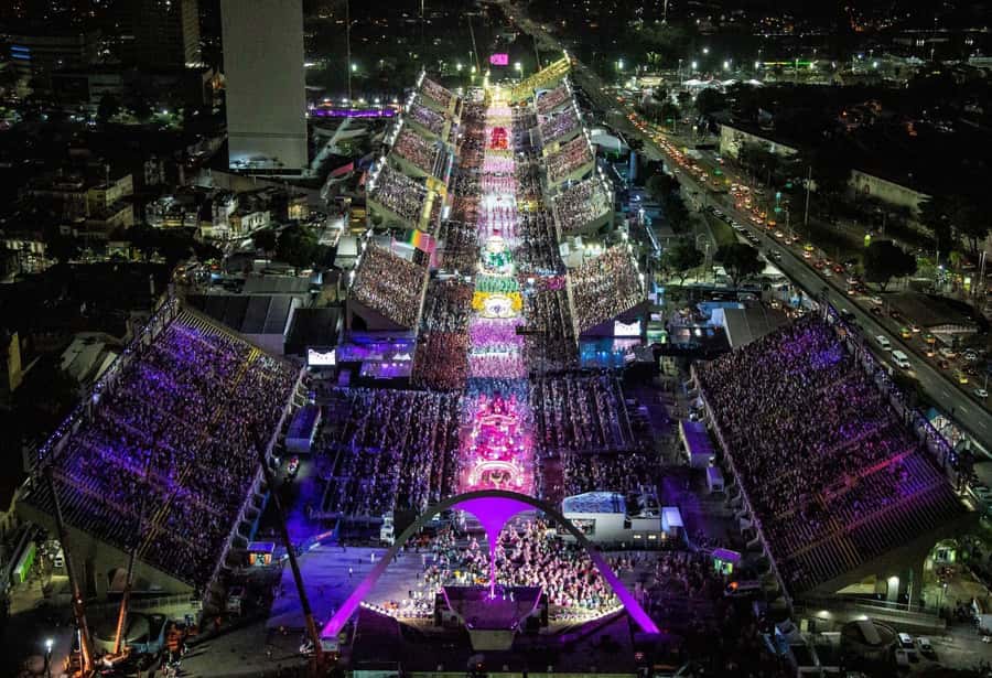 Rio de Janeiro: Be a true Rio's local for a day - Tour - Guides like Luis and Karen: why the explanations matter