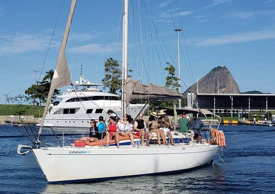 Rio de Janeiro: Boat Tour with Drinks and Swimming - Marina da Glória to Kamehameha: how to find your boarding spot