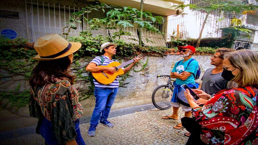 Rio de Janeiro: Bossa Nova Walking Tour - Why the small group (up to 8) improves everything