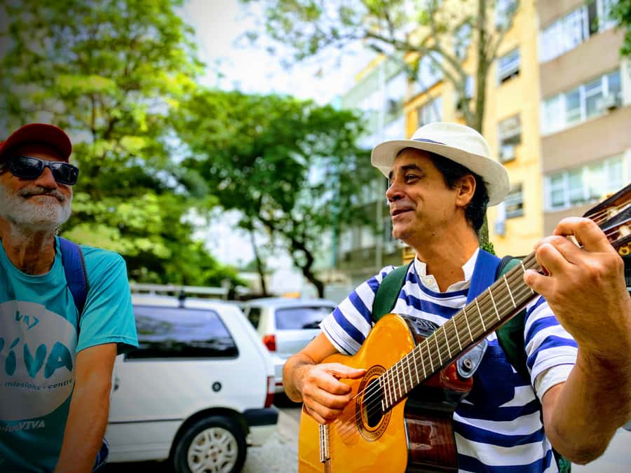 Rio de Janeiro: Bossa Nova Walking Tour with Guide - Start at Praça Nossa Senhora da Paz, then get your bearings fast