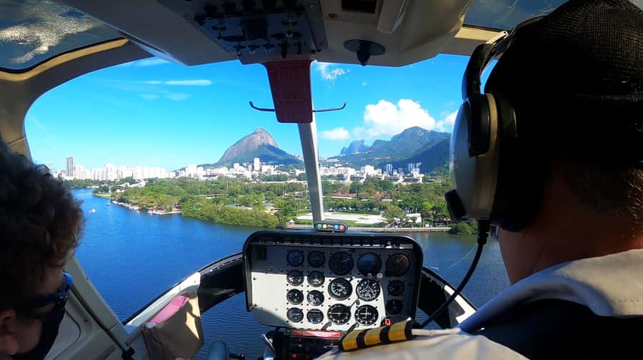Rio de Janeiro by Air: 10-Minute Helicopter Tour - Key things to know before you fly over Rio