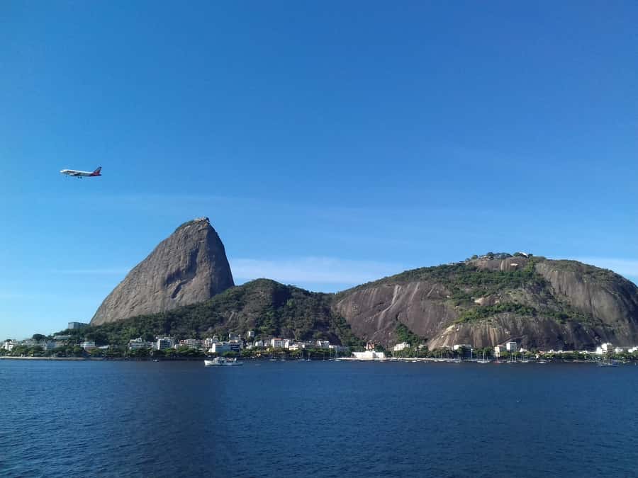 Rio de Janeiro: Christ Redeemer and Sugarloaf Half-Day Tour - Value for $76: What You Get, What Costs Extra