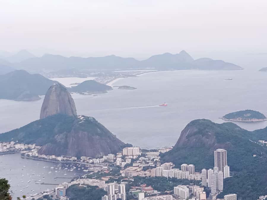 Rio de Janeiro: Christ Redeemer + Sugar Loaf & more + Lunch - Pickup and transportation: where the day can go right or wrong