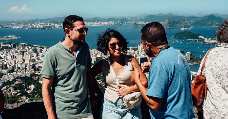 Rio de Janeiro: Christ the Redeemer, Sugarloaf, & City-tour - Entering Christ the Redeemer with a guided hour