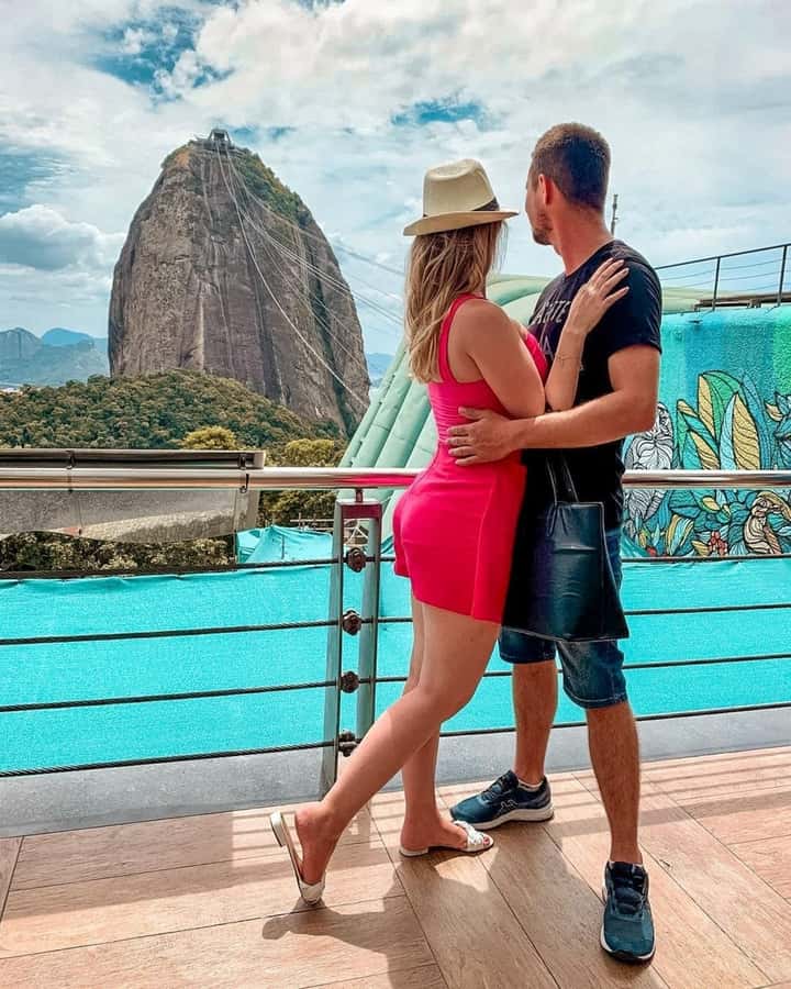 Rio de Janeiro: Christ the Redeemer, Sugarloaf, & City-tour - Cinelândia, Municipal Theater area, and the culture corridor feeling